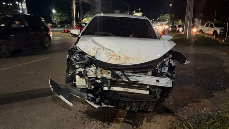 Ladrão colide carro roubado durante perseguição policial e acaba preso em MT