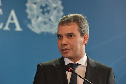 Sucessor de Lewandowski no Ministério da Justiça atuou na Petrobras e no governo Dilma