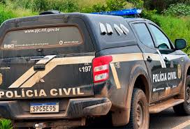 Caminhoneiro é preso suspeito de ameaçar matar mulher em Matupá