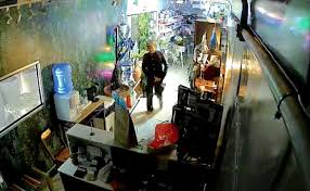 Ladrão invade empresa e leva dinheiro em caixa em Sinop