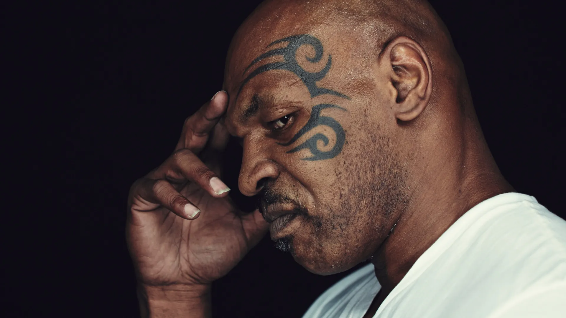 Diddy recorreu a Mike Tyson para entregar pedido de indulto a Trump, diz jornal