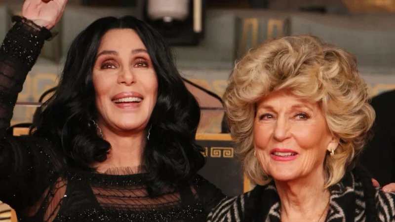 Famosos que fizeram filmes sobre os próprios pais