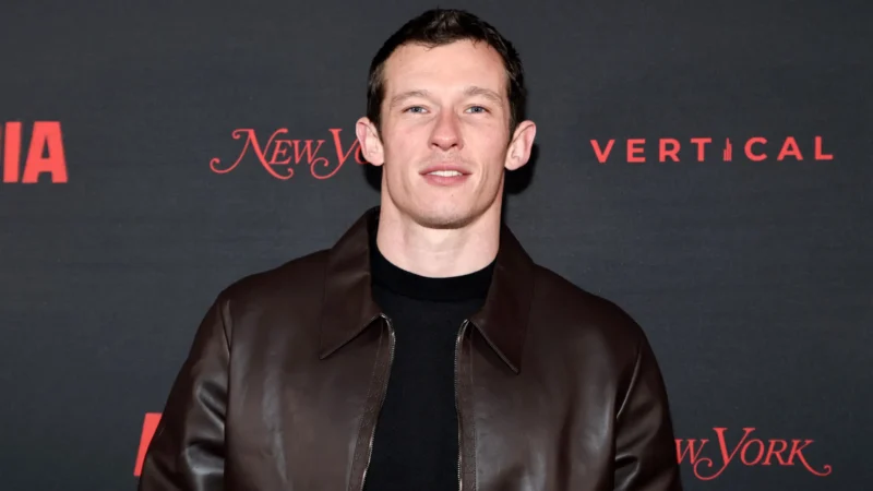 Callum Turner será o novo James Bond, diz jornal britânico