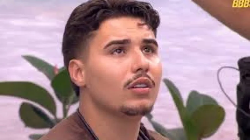 Pedro do BBB26 é investigado pela Delegacia da Mulher por importunação sexual