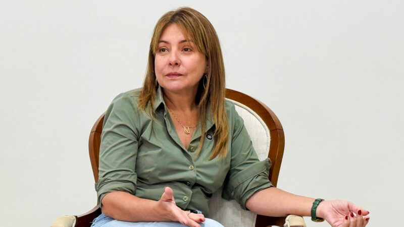 Após culpar vice por crise da água, prefeita admite que pediu exoneração no DAE