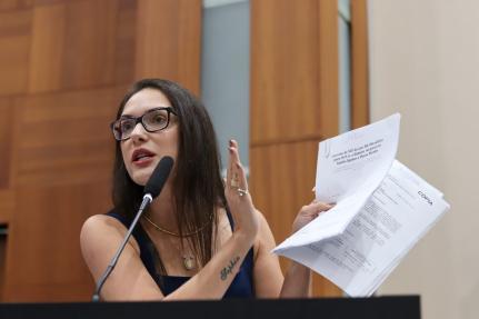 Janaina quer assumir vaga em CPI que investiga Secretaria de Saúde