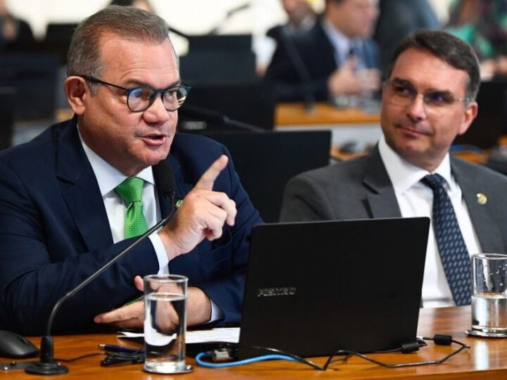 PL de Flávio Bolsonaro quer palanque em todos estados e cita Wellington Fagundes em MT