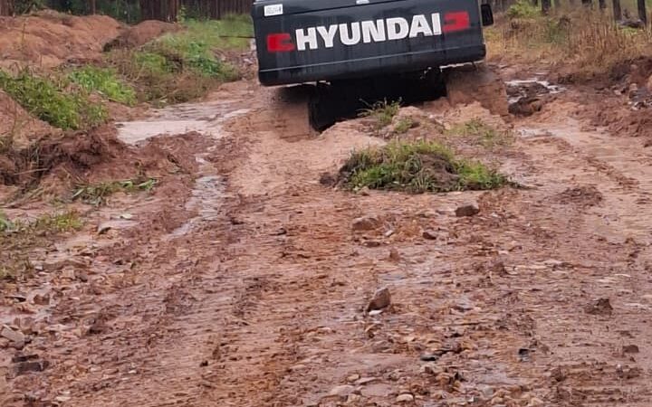 Secretário de Obras de Matupá alerta sobre período chuvoso e pede atenção redobrada nas estradas rurais