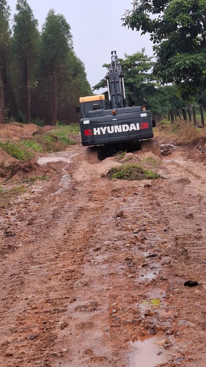 Secretário de Obras de Matupá alerta sobre período chuvoso e pede atenção redobrada nas estradas rurais