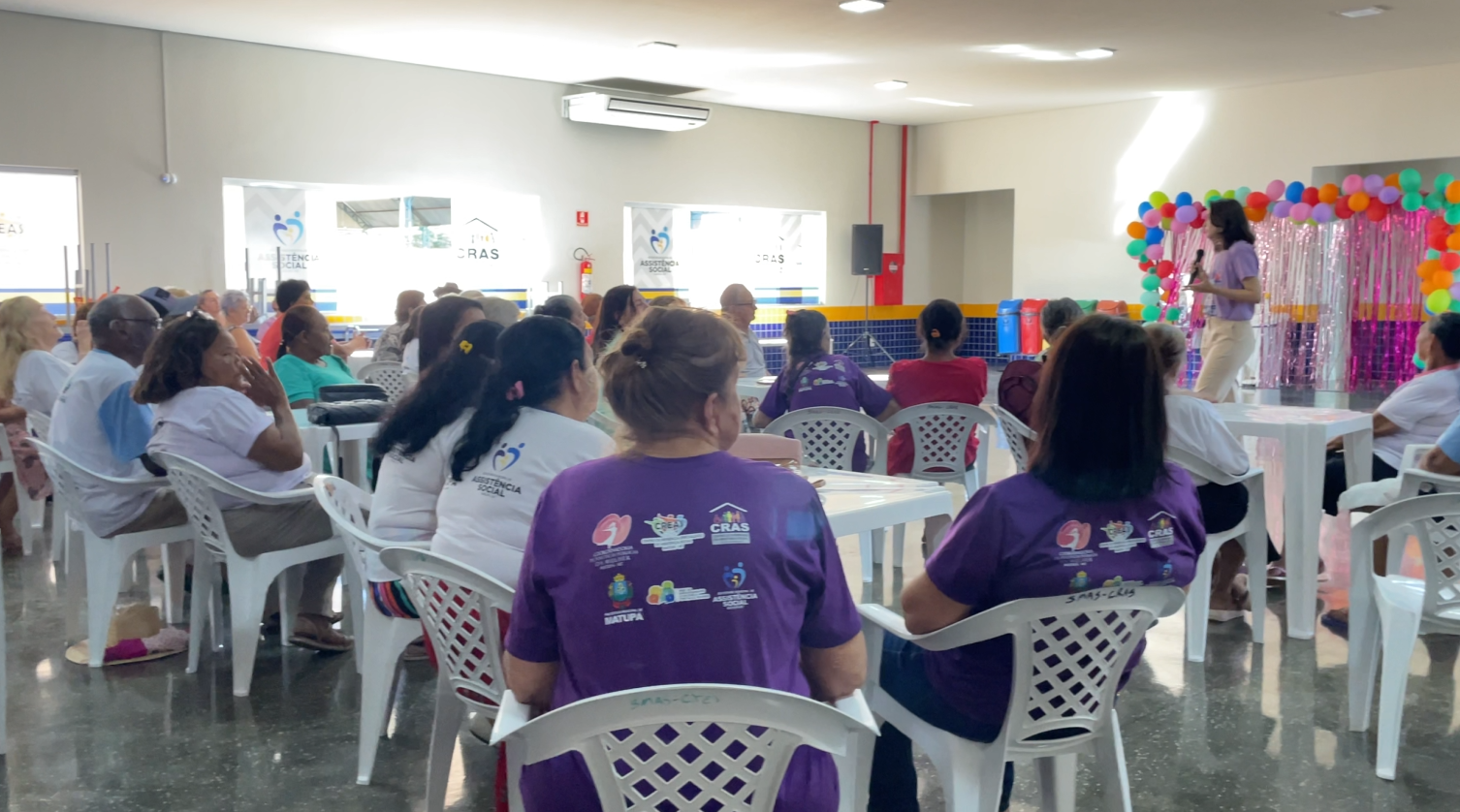 Palestra do Fevereiro Roxo leva orientação a idosos atendidos pelo CRAS em Matupá