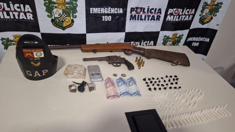 Polícia Militar prende faccionado por tráfico de drogas, apreende 119 entorpecentes e um fuzil