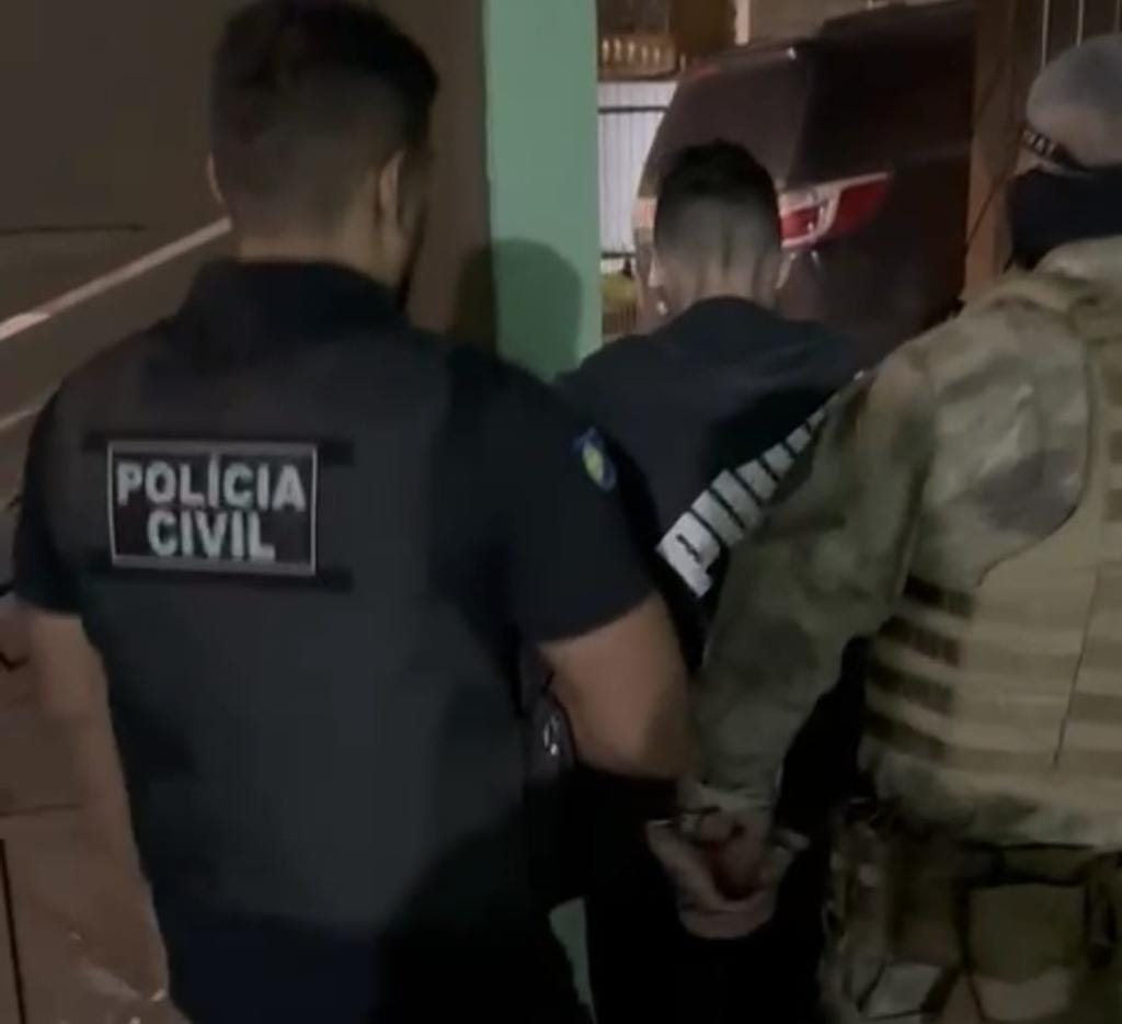 Bando que deu prejuízo de R$ 160 mil em vítimas de Cuiabá com golpe do falso presente é preso em SP