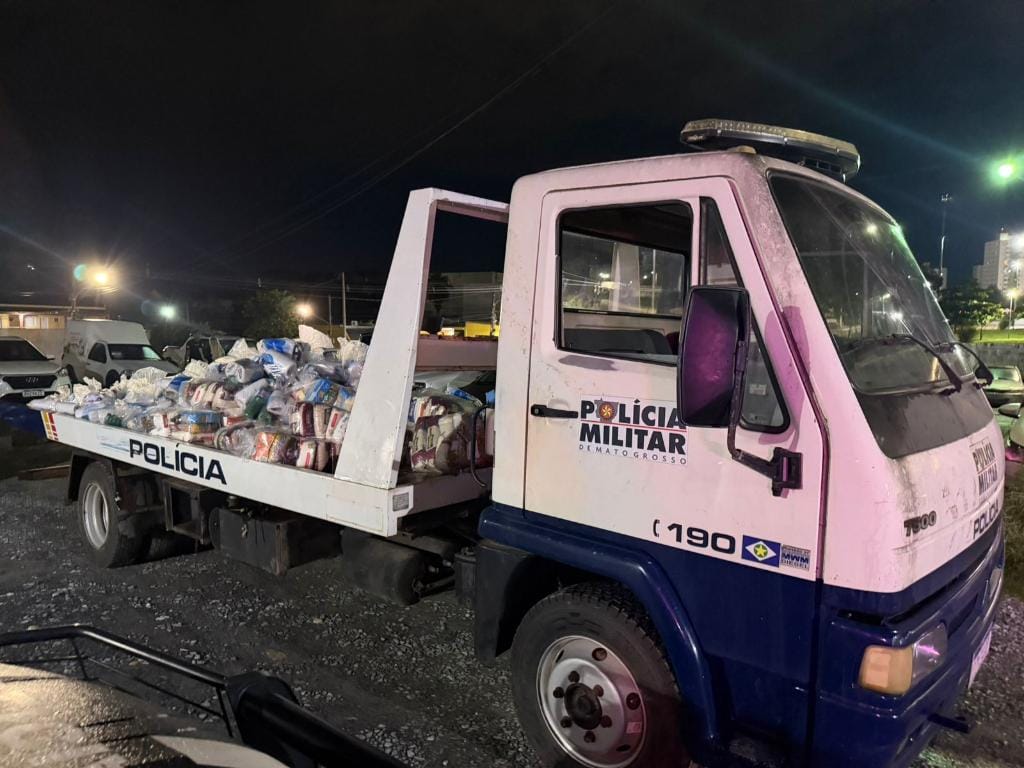 PM localiza mais de cem cestas básicas em casa abandonada após denúncia de agressão