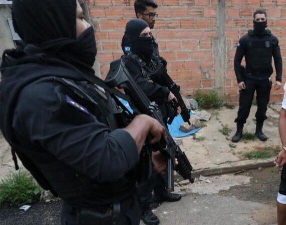 Polícia faz operação ‘Testa de Ferro’ e investiga ‘laranjas’ por envio de drogas em Mato Grosso