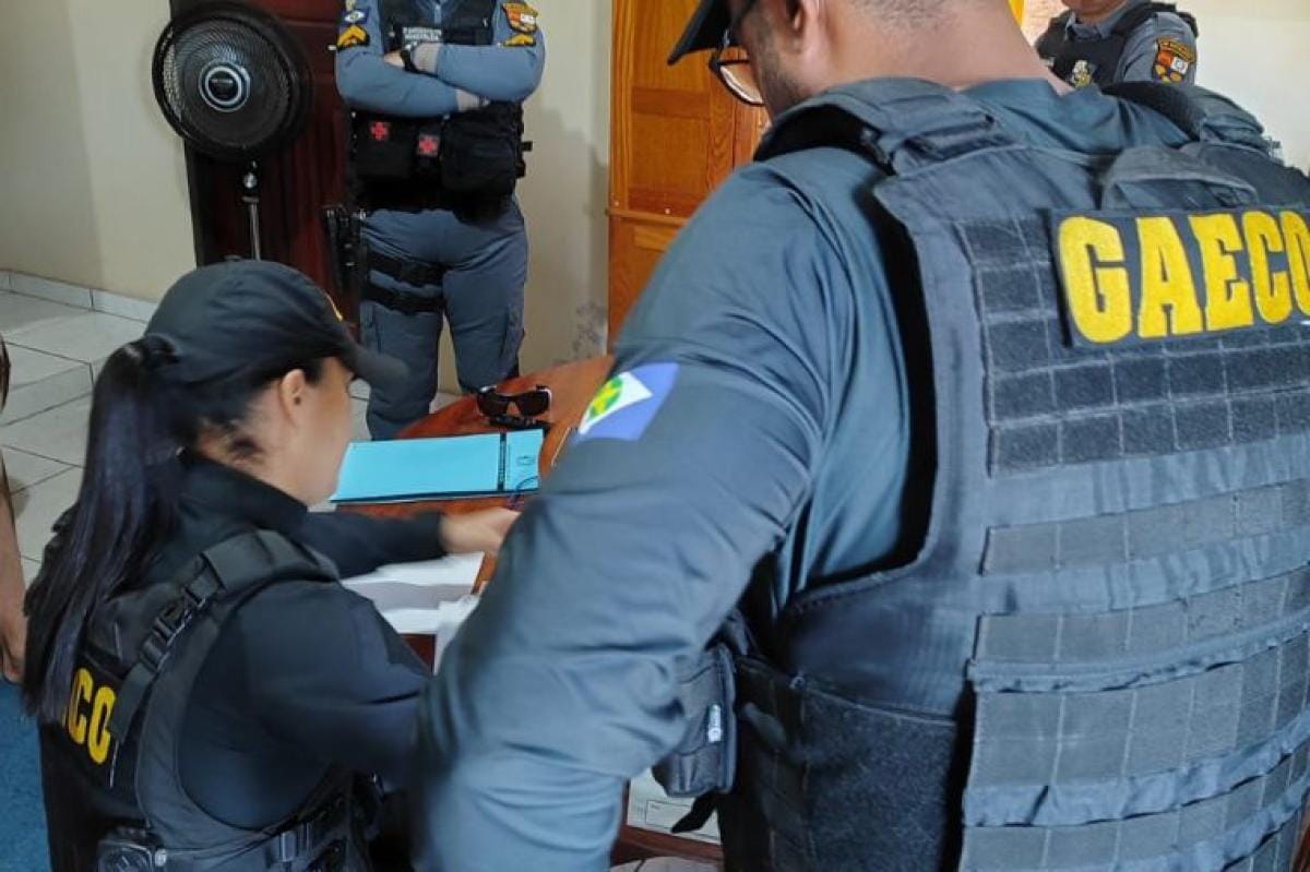 Gaeco faz operação em MT e outros quatro  estados e apura desvio de R$ 140 milhões em grãos