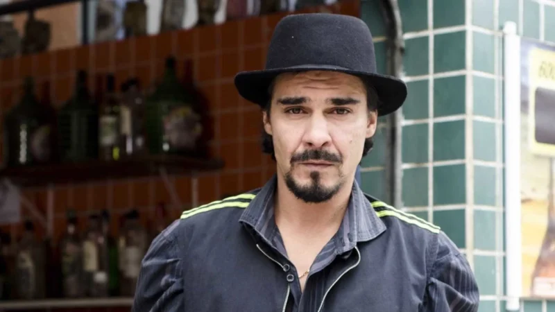 André Gonçalves relata furto de celular em Salvador