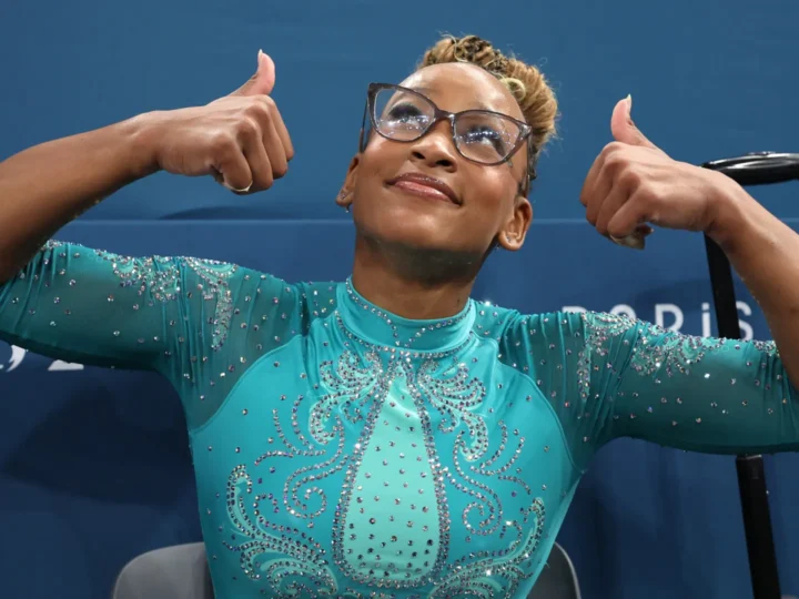 ‘Cerimônias’ dos Jogos de Inverno tem Rebeca Andrade e estrelas da música