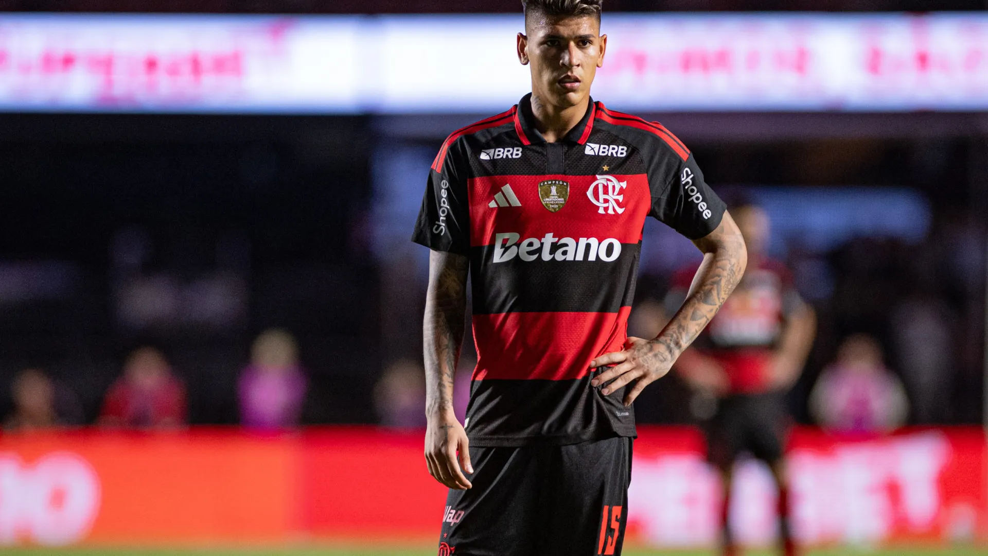 Entenda a polêmica sobre expulsão de Carrascal na Supercopa