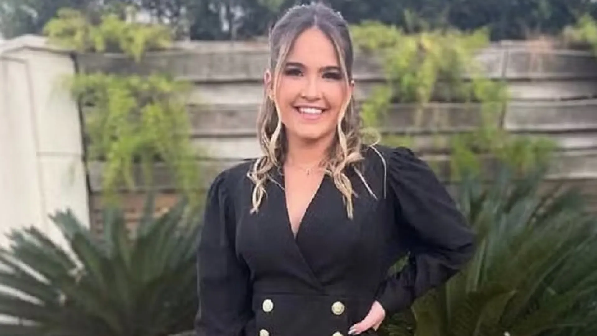 Mulher de Henrique, da dupla com Juliano, é solta após infrações de trânsito nos EUA