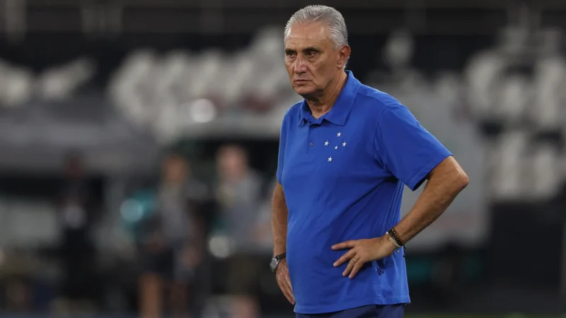Tite iguala pior início por clubes no século e se vê pressionado após pausa