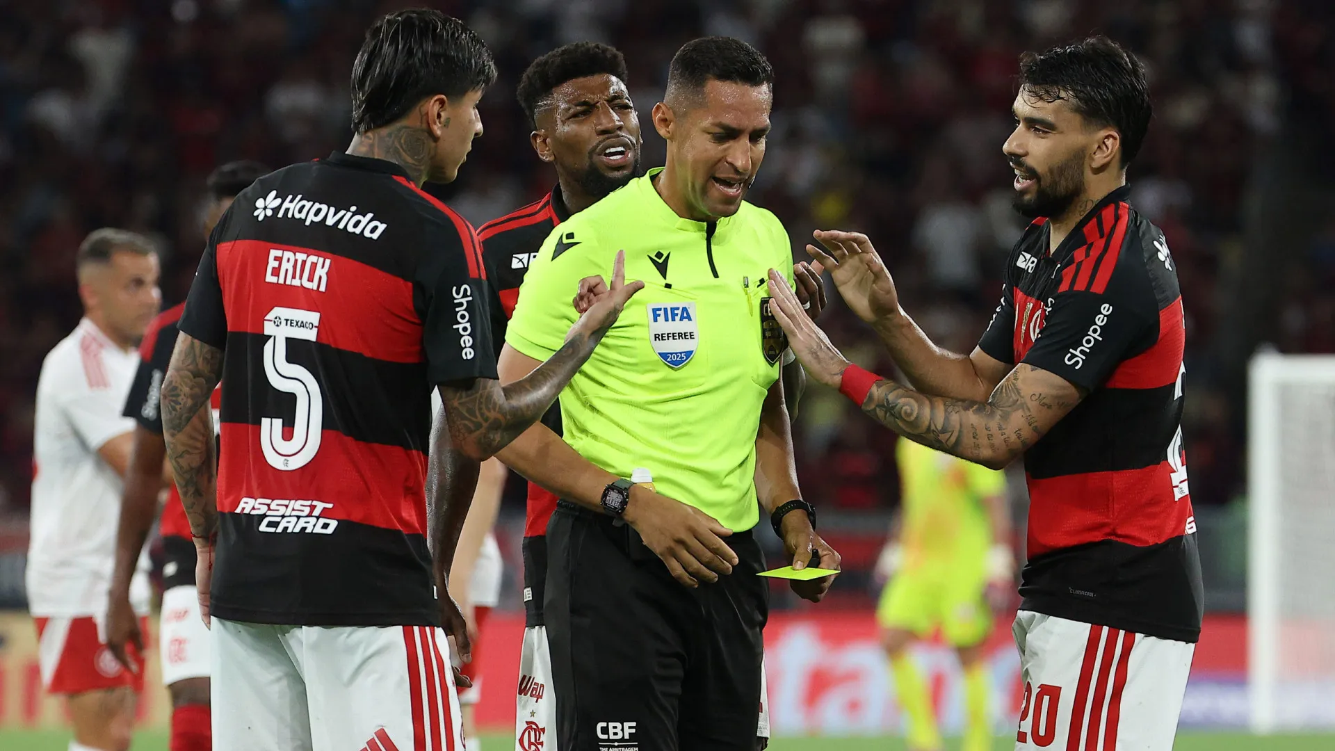 Flamengo tem a Recopa como meta para reajustes técnicos e táticos