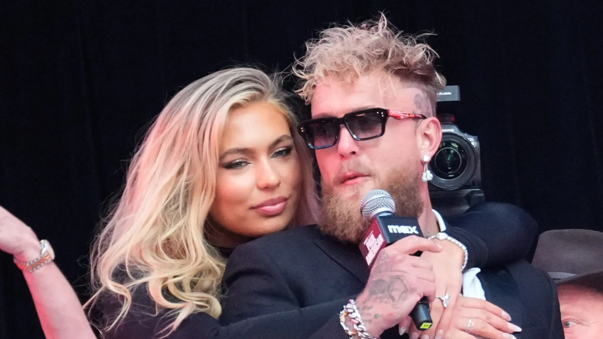 Noiva de Jake Paul, patinadora enfrenta críticas por postura de “diva”