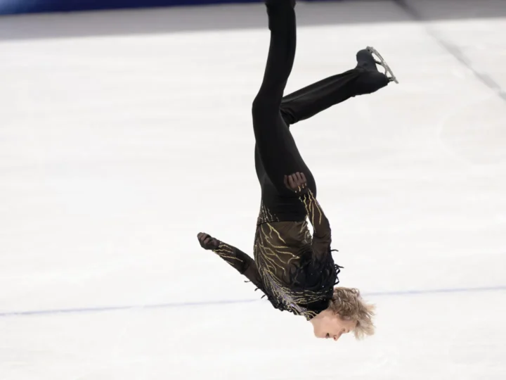 Patinador faz movimento que ficou proibido por 50 anos; veja vídeo