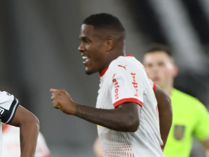 ‘Prometo aprender com erro’, diz zagueiro do Bragantino após fala machista