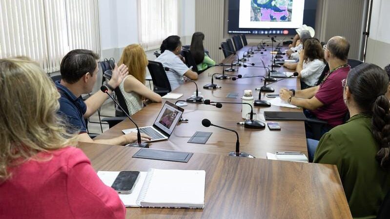Sema reúne órgão fundiário, MPE e município para acelerar regularização ambiental