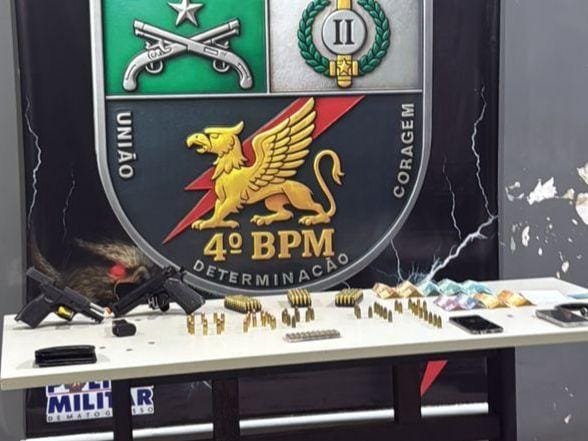 PM prende dupla e apreende pistola e munições que seriam vendidas à facção criminosa