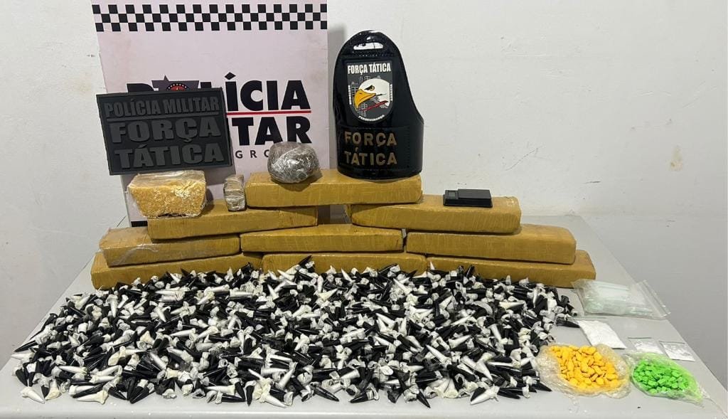 Faccionado recebe mala de Cuiabá lotada com maconha, ecstasy e mil pinos de cocaína