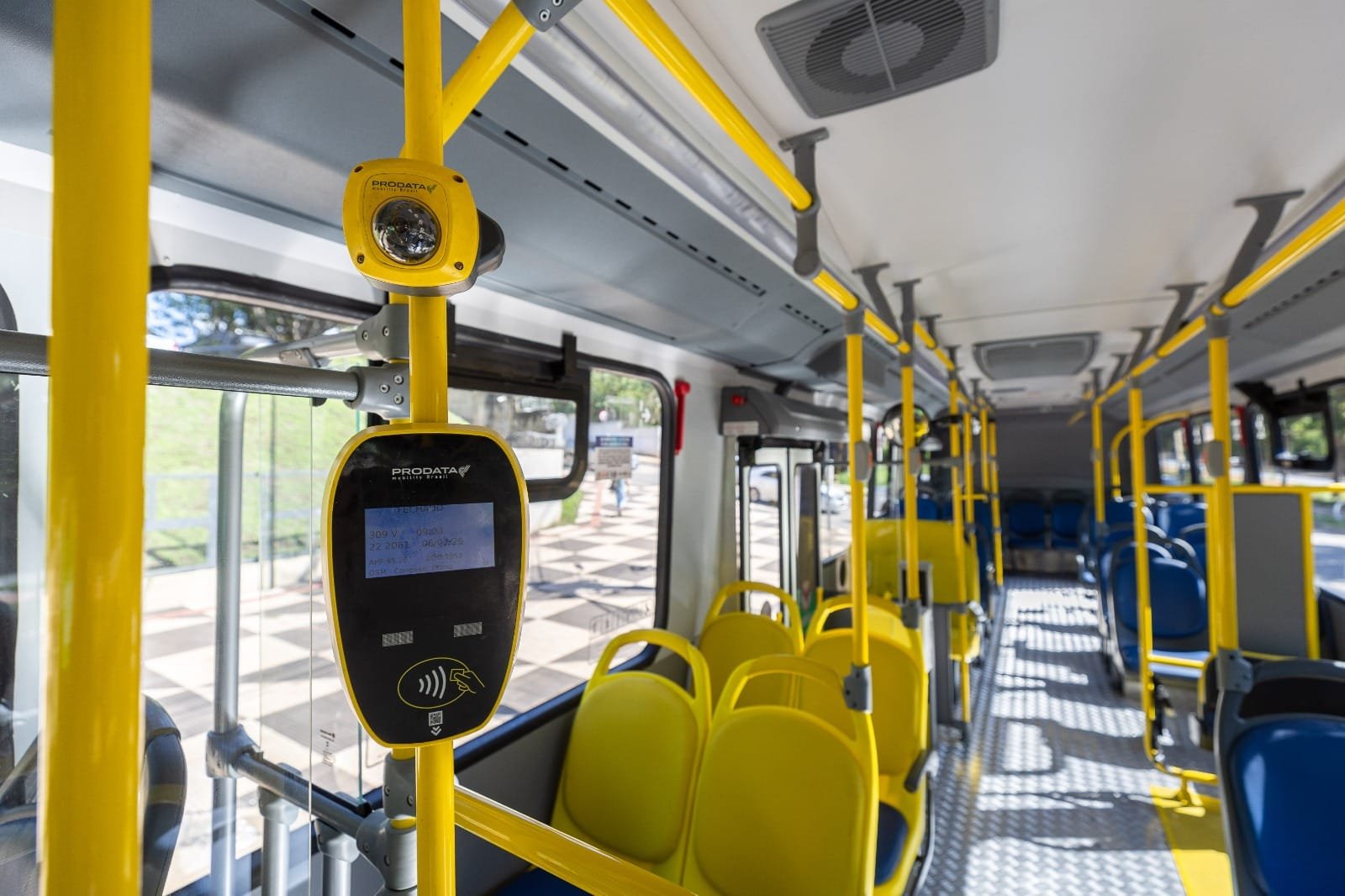 Prefeitura de Cuiabá apura caso de bullying contra jovem com deficiência dentro de ônibus