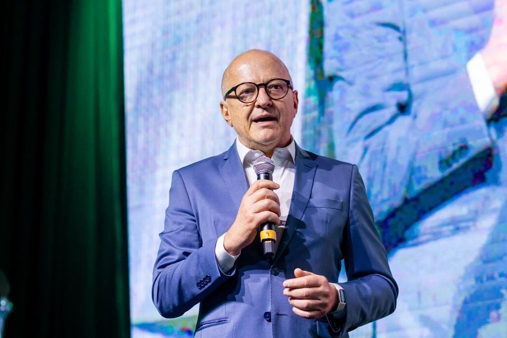 Pivetta lamenta destituição de Mauro Carvalho da Presidência do PRD: “azar é do partido”