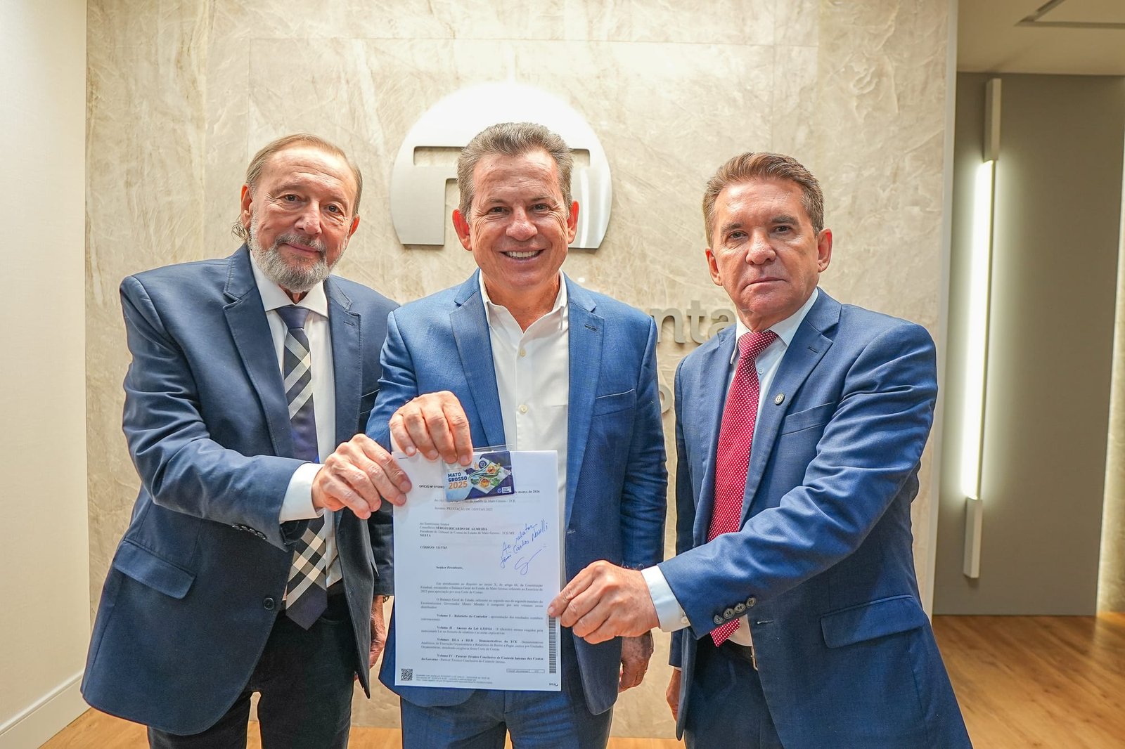 Estado investe 17% da arrecadação em obras, revela balanço de 2025 entregue ao Tribunal de Contas