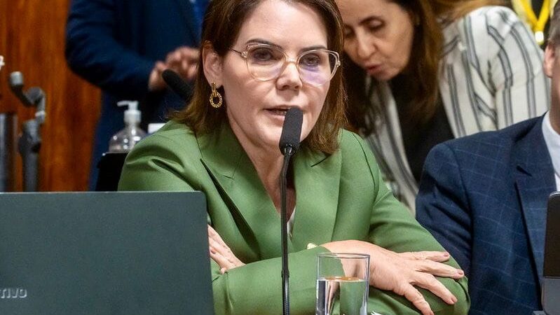 Deputada cobra investigações de denúncia de abuso sexual de policiais militares contra menor