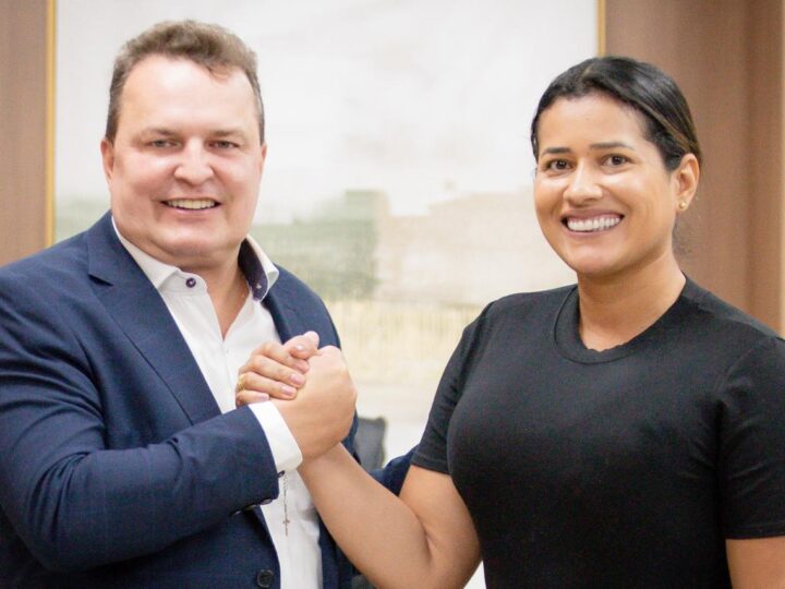 Prefeita segue Max Russi e se filia ao Podemos no próximo sábado em Cuiabá