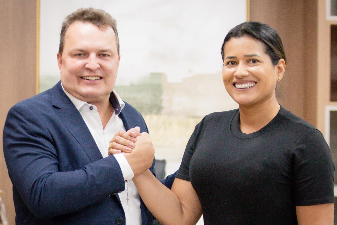 Prefeita segue Max Russi e se filia ao Podemos no próximo sábado em Cuiabá