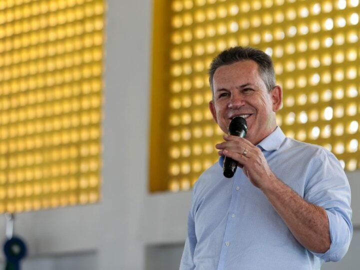 Mauro entrega obras e anuncia novos investimentos em Poconé e Nossa Senhora do Livramento