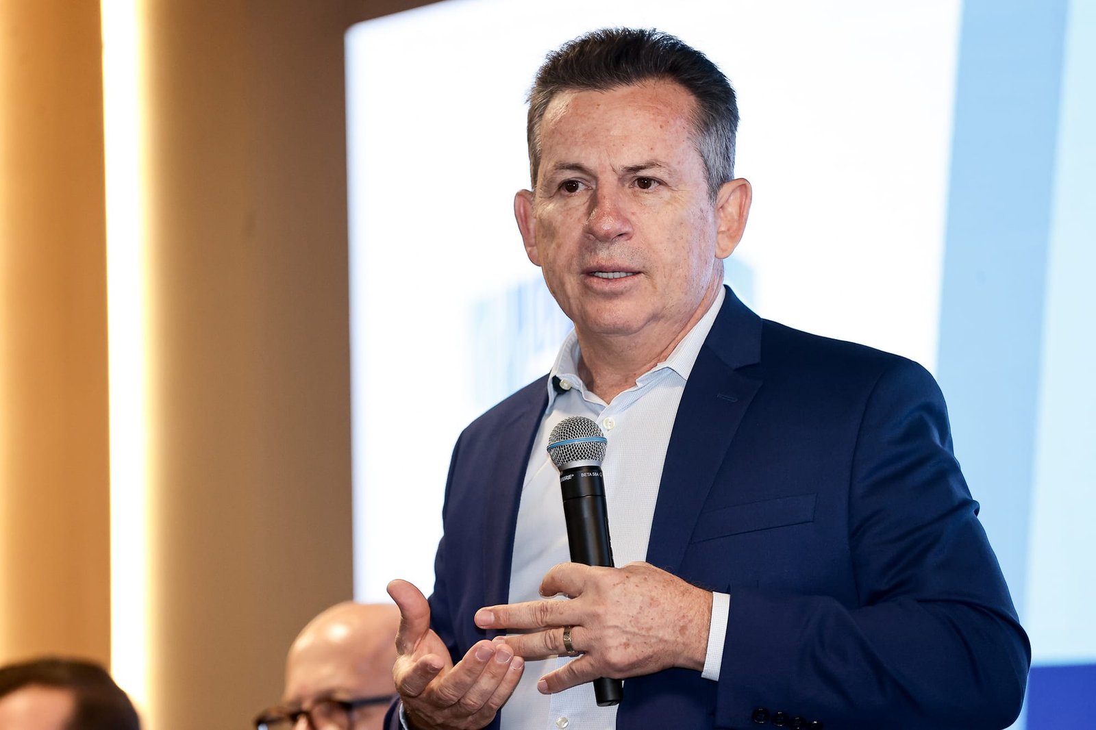 Mauro diz que está em “processo de decisão” e que define sobre disputa ao Senado até 2 de abril