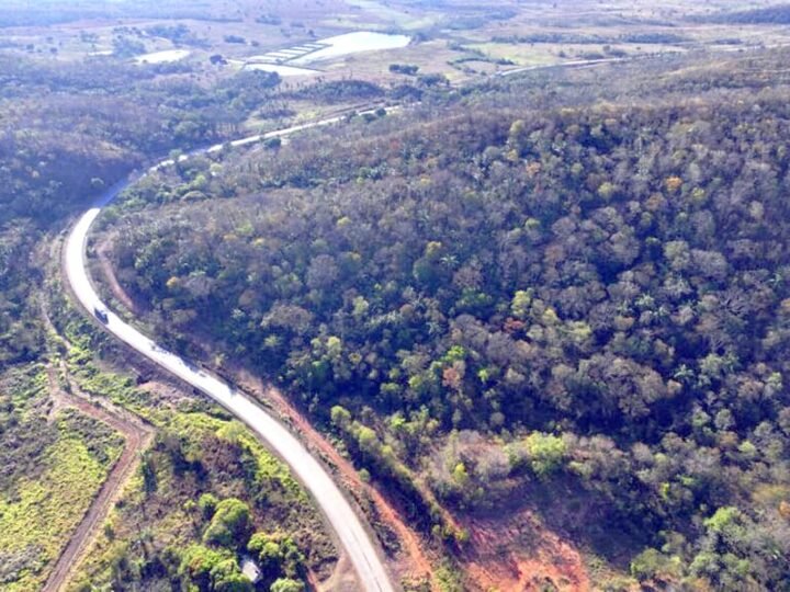 Obras provocam bloqueios e mudanças no trânsito na serra nesta segunda-feira