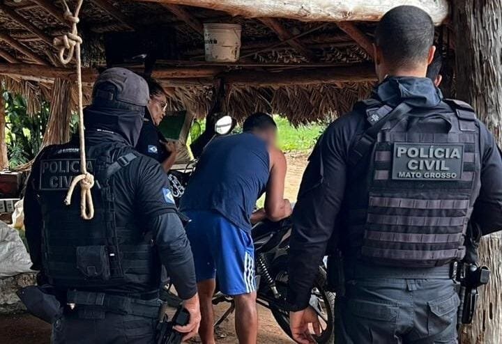 Facção usava centro de treinamento em aldeia para ensinar guerrilha e sobrevivência na selva