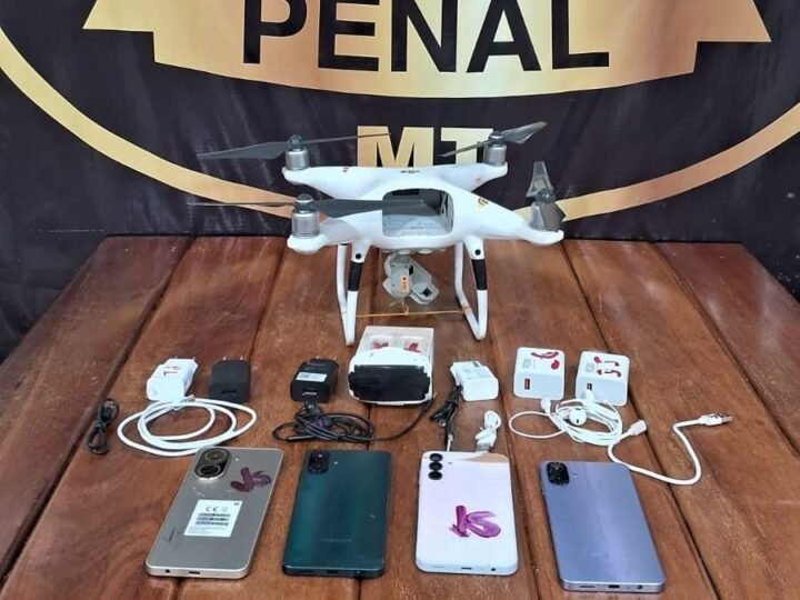 Policiais penais abatem dois drones que levavam celulares para detentos em MT