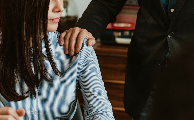 Justiça reconhece assédio sexual e condena empresa a pagar R$ 40 mil a trabalhadora