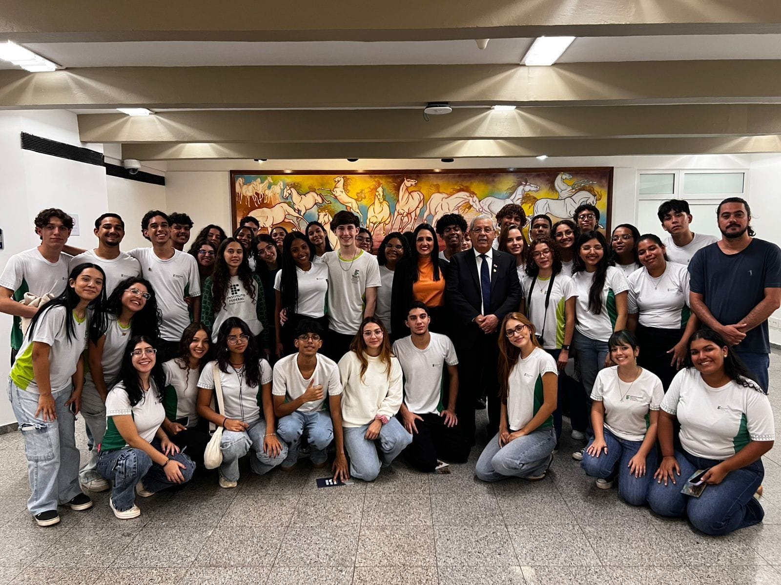 Jayme Campos cobra aprovação de PL que tira dinheiro do ‘fundão’ para educação cidadã