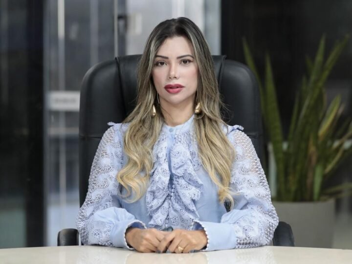 “Xingamento e traição são crimes e a mulher precisa denunciar”, alerta delegada