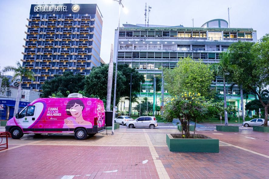 Prefeitura de Cuiabá diversifica ações para o mês da mulher