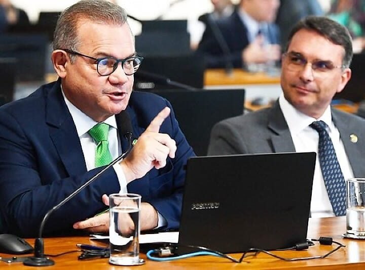 Wellington Fagundes diz que Flávio Bolsonaro pode subir em diferentes palanques em MT