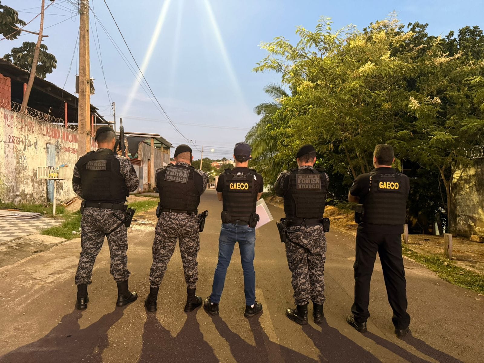 Gaeco combate esquema que obriga comerciantes comprar produtos de facção em troca de ‘proteção’