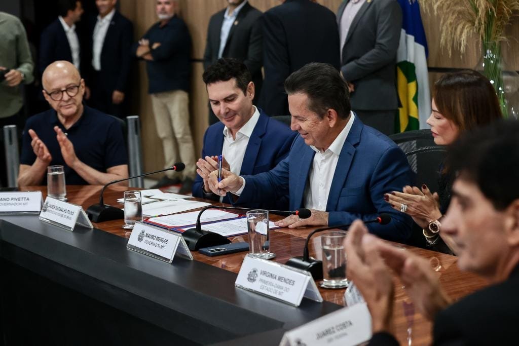 Gestão Mauro Mendes viabiliza 40 mil casas populares e anuncia sequência de programa