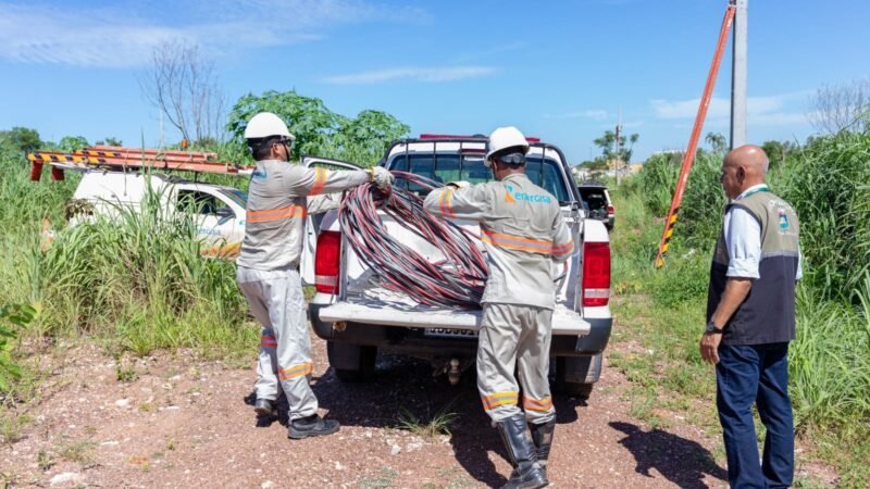 Fiscalização impede invasão de área pública e venda de lotes clandestinos em Cuiabá